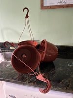 1,2,3 or 5 27cm Hanging pots in Terracotta.