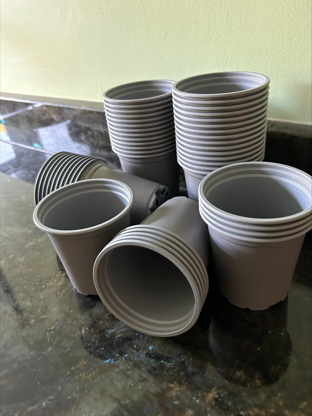 9 cm Plant Pots Royal Grey