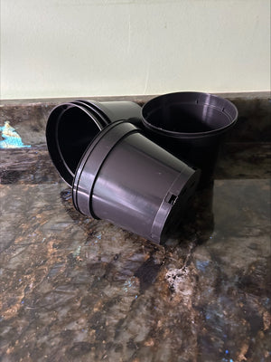 6 x 1.5 Litre Plant Pots Injection Moulded - Black