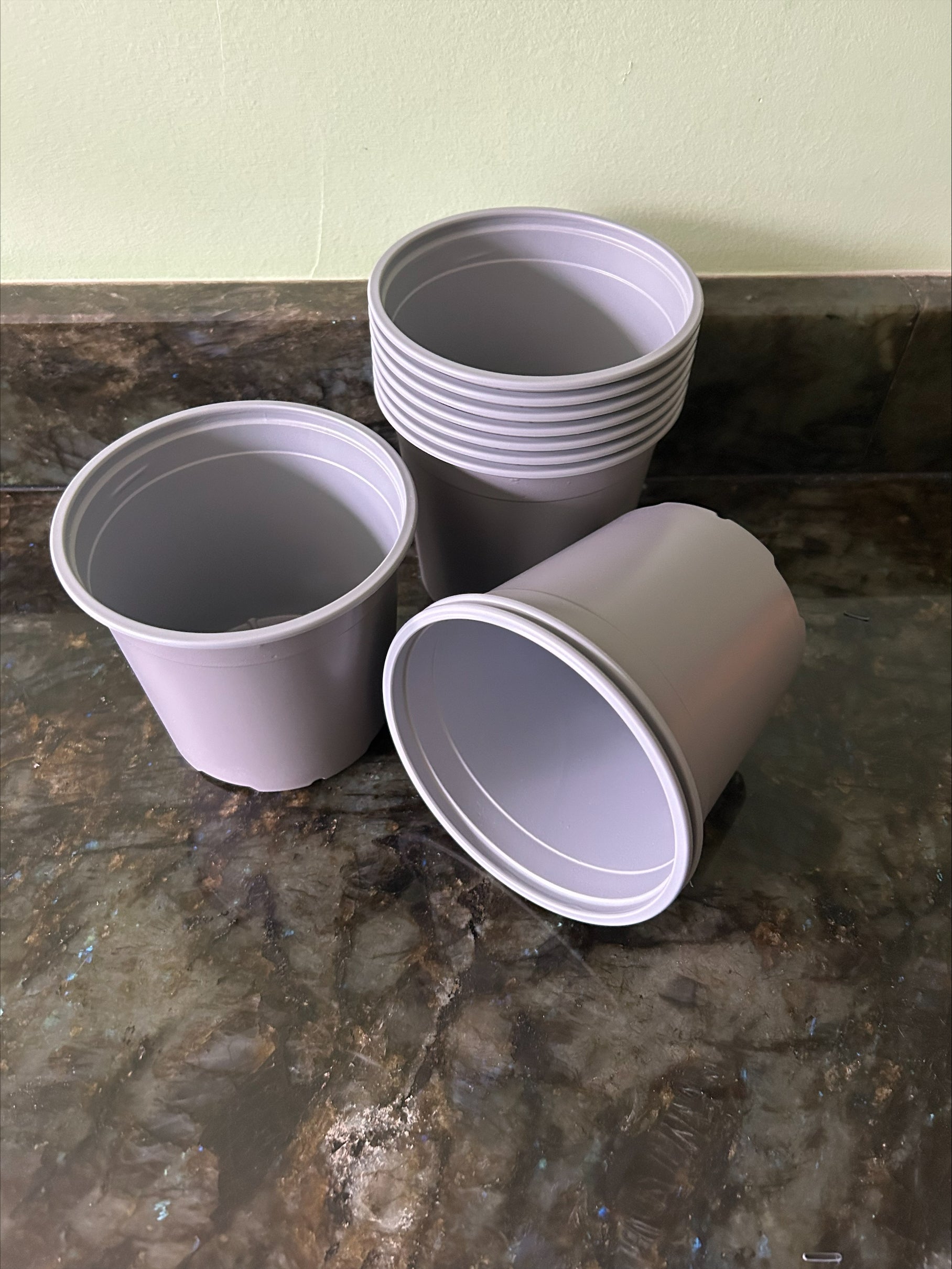 10 x 13cm (1 Litre) Plant Pots Royal Grey